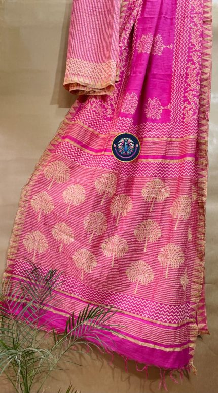 Pink with sandal temple border